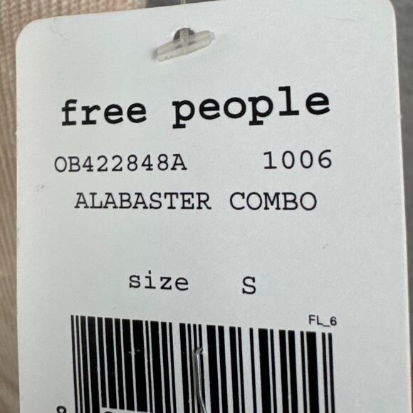 We The Free Top Chasing You Hacci Knit Twist Back Bohemian SZ S NWT Alabaster - Picture 6 of 7